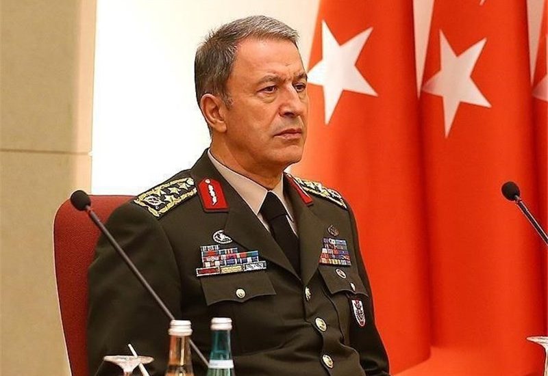 هلوسی آکار، وزیر دفاع ترکیه